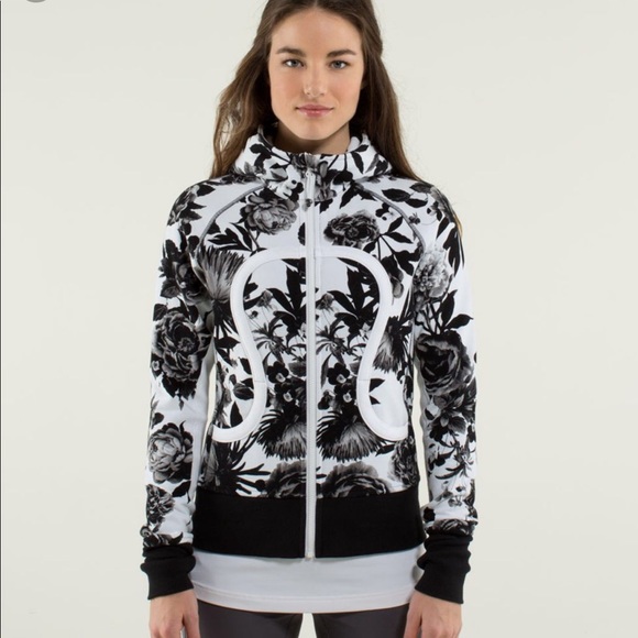 Lululemon brisk bloom scuba - Picture 1 of 2